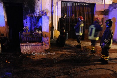 L'attentato incendiario riesce al secondo tentativo: ancora fiamme dolose a Taurisano - Corriere Salentino