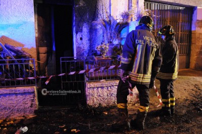 L'attentato incendiario riesce al secondo tentativo: ancora fiamme dolose a Taurisano - Corriere Salentino