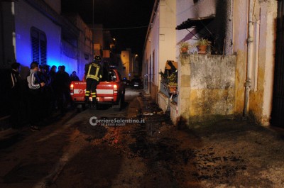 L'attentato incendiario riesce al secondo tentativo: ancora fiamme dolose a Taurisano - Corriere Salentino