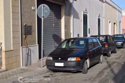 Cibo per i poveri abbandonato: denunce e veleni. Don Nicola: «Una delle 90 associazioni potrebbe avere sbagliato» - Corriere Salentino