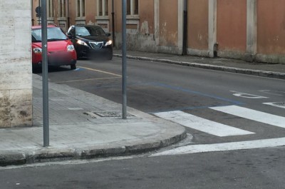 Foresio (PD): "Strisce blu, si verifichi se rispettano il Codice della Strada" - Corriere Salentino