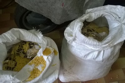 Scandalo a Squinzano: alimenti destinati ai poveri abbandonati nelle campagne - Corriere Salentino