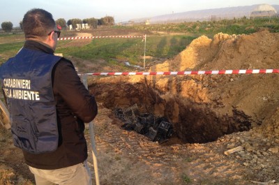 Rifiuti speciali seppelliti nel terreno, sequestrata discarica abusiva a Guagnano - Corriere Salentino