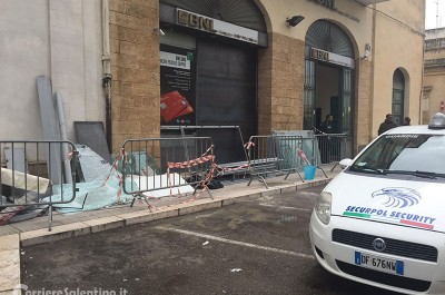 Ladri scatenati, nel mirino bancomat della Bnl a Lecce e gioielleria a Calimera - Corriere Salentino