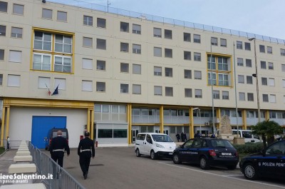Carceri sovraffollate, a Borgo San Nicola 400 detenuti in più della capienza consentita - Corriere Salentino