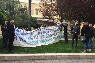 "Buon viaggio Marco", l'ultimo saluto di amici e conoscenti al "barman dell'Urban" - Corriere Salentino