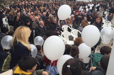 Trepuzzi in lacrime per l'ultimo viaggio del piccolo Roberto - Corriere Salentino