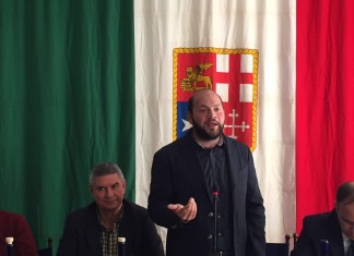 Minerva, il “giovane turco” che vuole conquistare Gallipoli. Centrodestra in stato confusionale