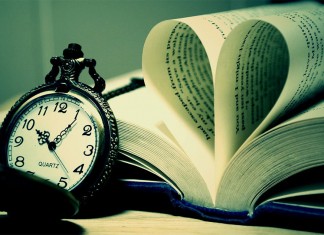 “Athanor”, a Lecce la presentazione del nuovo libro di Stefano Delacroix