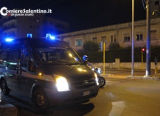 Fuori pericolo l’insegnante travolta in monopattino: si cerca un’auto scura, forse una Punto