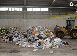 Firmato l’accordo quadro, a Cavallino il Compostaggio che serve a tutto il Salento. I CoR contro l’ennesima Agenzia regionale dei rifiuti
