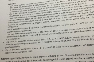 Il Comune con i suoi dipendenti non ce la fa: scatta l'incarico per circa 20 mila euro l'anno e arriva anche il fotografo ufficiale - Corriere Salentino
