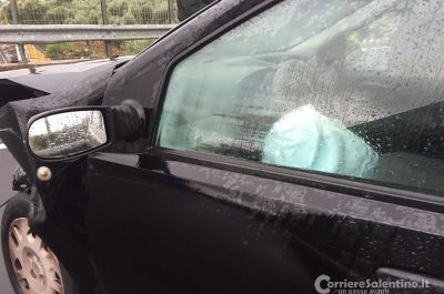 Ruba un'auto e si schianta durante la fuga: 53enne grave in ospedale - Corriere Salentino