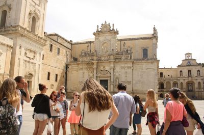 Stop discrimination, start unification: 35 giovani di nazionalità diverse per un progetto europeo di cittadinanza attiva - Corriere Salentino