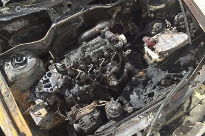 Due auto in fiamme in città, accertamenti in corso per stabilire la matrice del rogo - Corriere Salentino