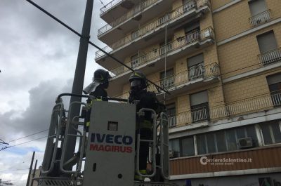 Fiamme e fumo in un appartamento, evacuato il palazzo - Corriere Salentino