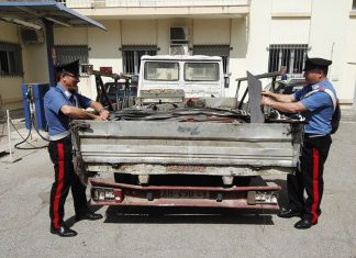 Rubano dieci quintali di ferro dal “Calzaturificio Adelchi”, due arresti e una denuncia