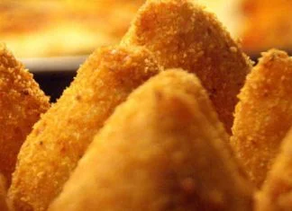Ricetta del giorno: Arancini di riso con piselli e funghi