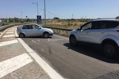 Scontro violento, famiglia di turisti in ospedale: grave un bambino di due anni - Corriere Salentino