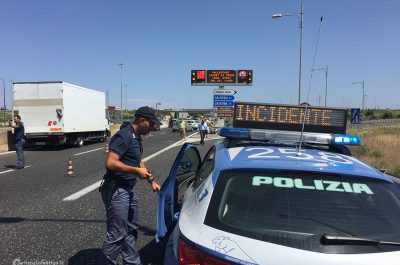 Scontro violento, famiglia di turisti in ospedale: grave un bambino di due anni - Corriere Salentino