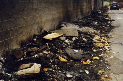 Via Vecchia Surbo, prende fuoco la discarica abusiva. È caccia ai responsabili - Corriere Salentino