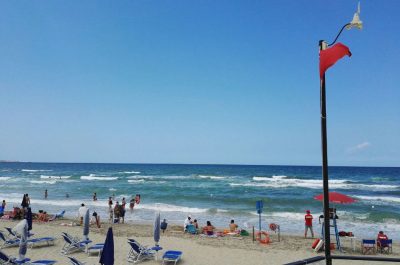 Malore in mare, sei bagnanti soccorsi dal personale dell'Aeronautica militare - Corriere Salentino