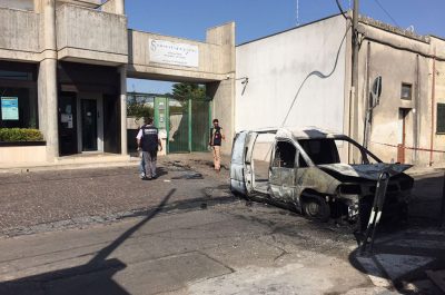 Assalto alla vigilanza a Vernole, tre banditi rapinano guardie giurate di 150mila euro - Corriere Salentino