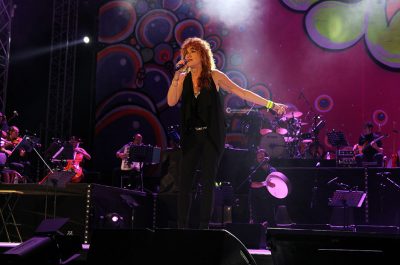 Musica, tradizione e solidarietà: grande successo per il concertone finale de La Notte della Taranta - Corriere Salentino