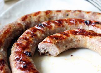 Tempo di sagre nel Salento: oggi protagonista la salsiccia