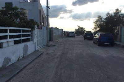 Quelle segnaletiche abusive, che tolgono soldi al Comune, in quello che fu il regno dell'abusivismo - Corriere Salentino