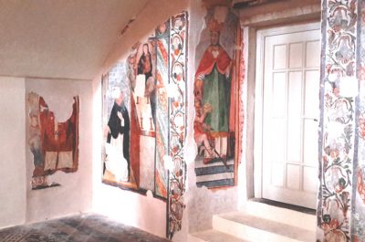Restaurati a Specchia gli antichi affreschi della Chiesa di S. Antonio da Padova - Corriere Salentino