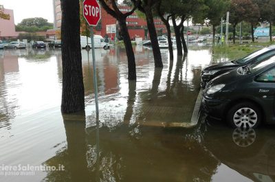 Maltempo, città paralizzata e agricoltura in ginocchio - Corriere Salentino