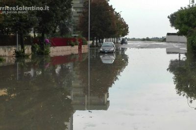 Maltempo, città paralizzata e agricoltura in ginocchio - Corriere Salentino