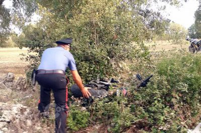 Finisce fuori strada con la moto: muore sul colpo giovane panettiere leccese - Corriere Salentino