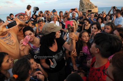 Una tartaruga e tre gheppi tornano in libertà nella Marina di Torre Pali - Corriere Salentino