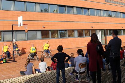 Oltre il canestro: al "Centro Montessori" Lecce primi applausi per i maestri del basket in carrozzina della Lupiae Team Salento - Corriere Salentino