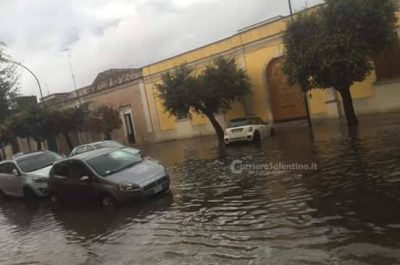 Tromba d'aria, crolla il controsoffitto al Fazzi. Danni e disagi in tutta la provincia - Corriere Salentino