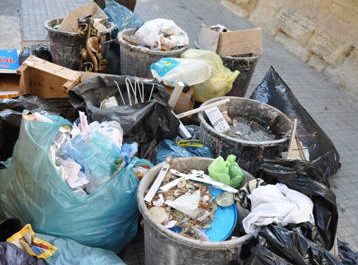 Lecce: la sporcizia e il degrado a due passi dall'Università. D'Agata: "Bisogna invertire la rotta" - Corriere Salentino