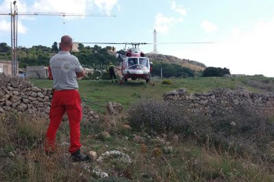 Si getta in acqua per sfuggire all'arresto: presunto scafista disperso in mare - Corriere Salentino