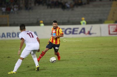 Caturano stende la Reggina e porta il Lecce in testa alla classifica - Corriere Salentino