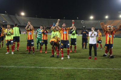 Caturano stende la Reggina e porta il Lecce in testa alla classifica - Corriere Salentino