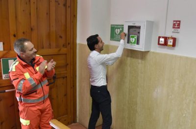 Donato un defibrillatore alla casa dello studente "Maria Corti", è la prima residenza universitaria pugliese - Corriere Salentino