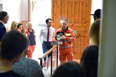 Donato un defibrillatore alla casa dello studente "Maria Corti", è la prima residenza universitaria pugliese - Corriere Salentino