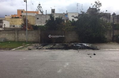 Raid incendiario a Monteroni, in fiamme sei vetture di un autonoleggio - Corriere Salentino