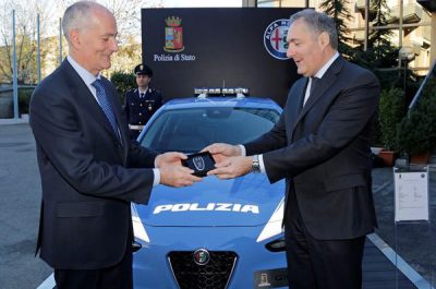 Una nuova flotta di vetture Jeep e Alfa Romeo per la Polizia di Stato - Corriere Salentino