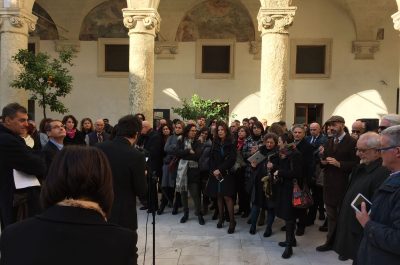 Università del Salento, la cerimonia sobria dopo le polemiche: donati 30 mila euro all'Università di Camerino - Corriere Salentino
