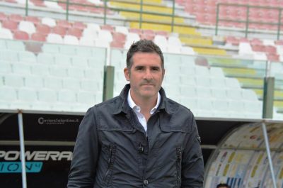 Il Lecce vince per 3-0 sul campo del Messina e torna primo da solo - Corriere Salentino