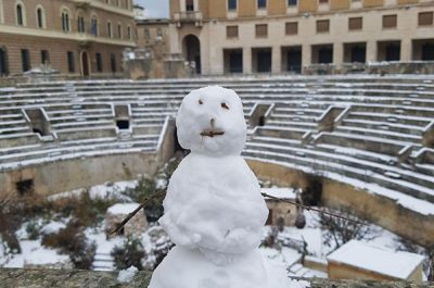 Risveglio sotto la neve per Lecce e provincia, disagi alla circolazione - Corriere Salentino