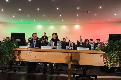 Il grande sogno dell'Europa dei popoli, che oggi è diventato un incubo. La retorica di Boldrini, con universitari in polemica per il mancato invito e scuole dentro l'Ecotekne - Corriere Salentino