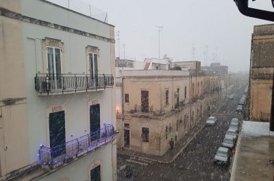 Il Salento nella morsa del gelo, ecco le immagini - Corriere Salentino